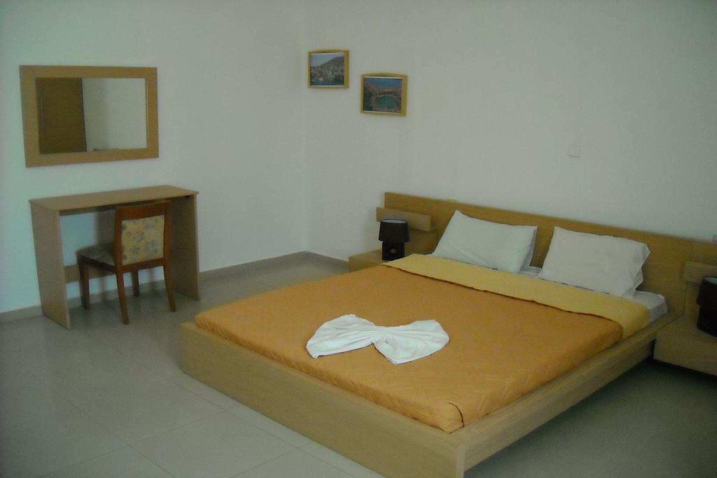 Thalia Hotel 2*