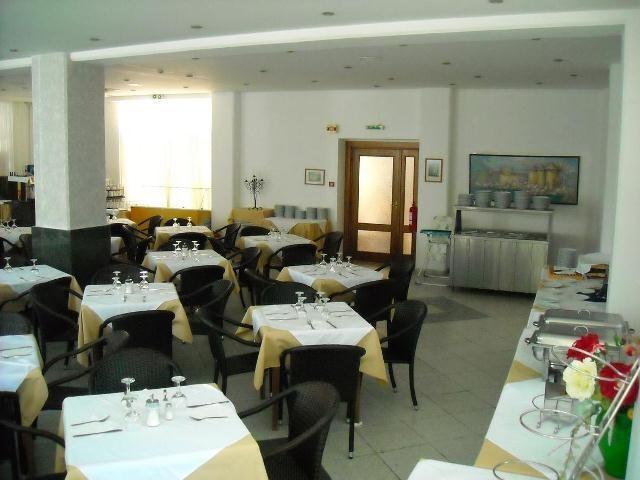 Hotel Thalia Pefki (Rhodes)