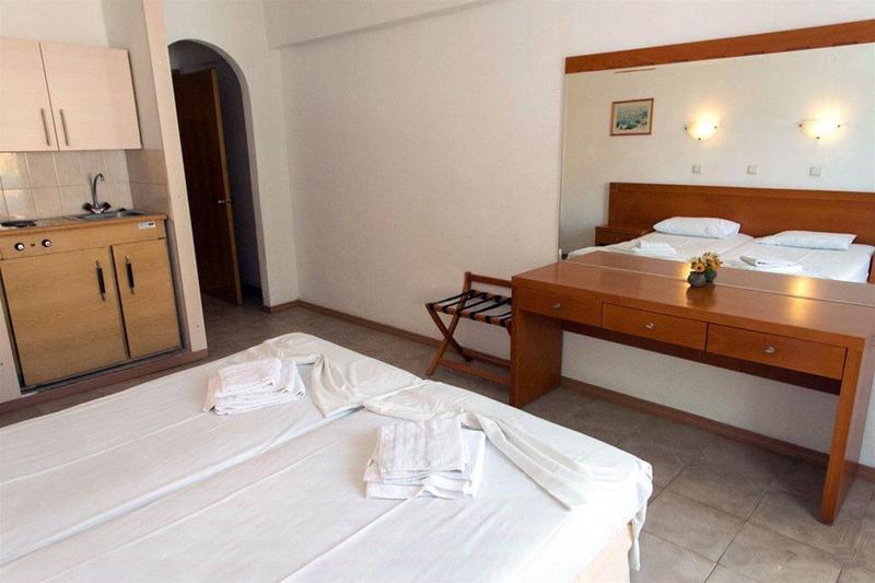 Thalia Hotel 2*
