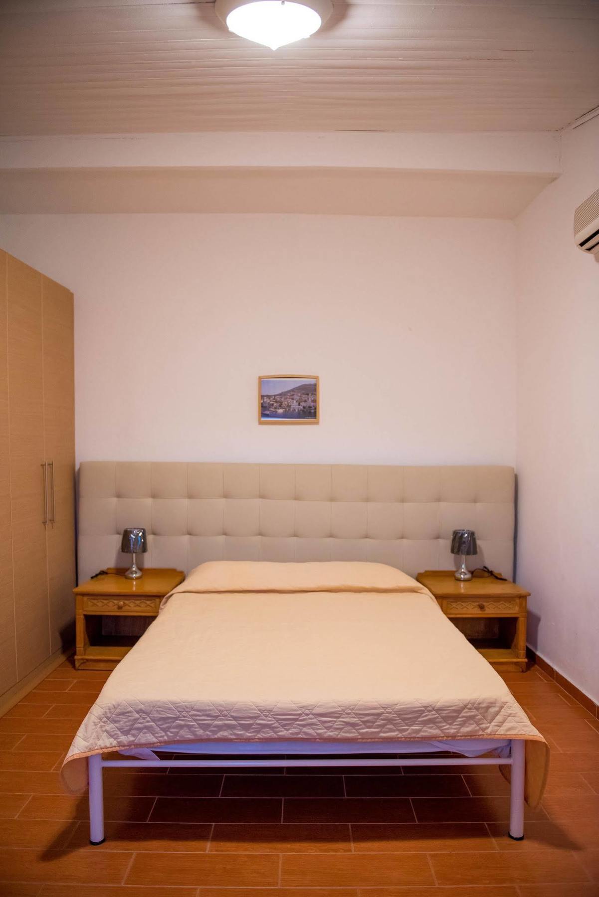 Hotel Thalia 2*