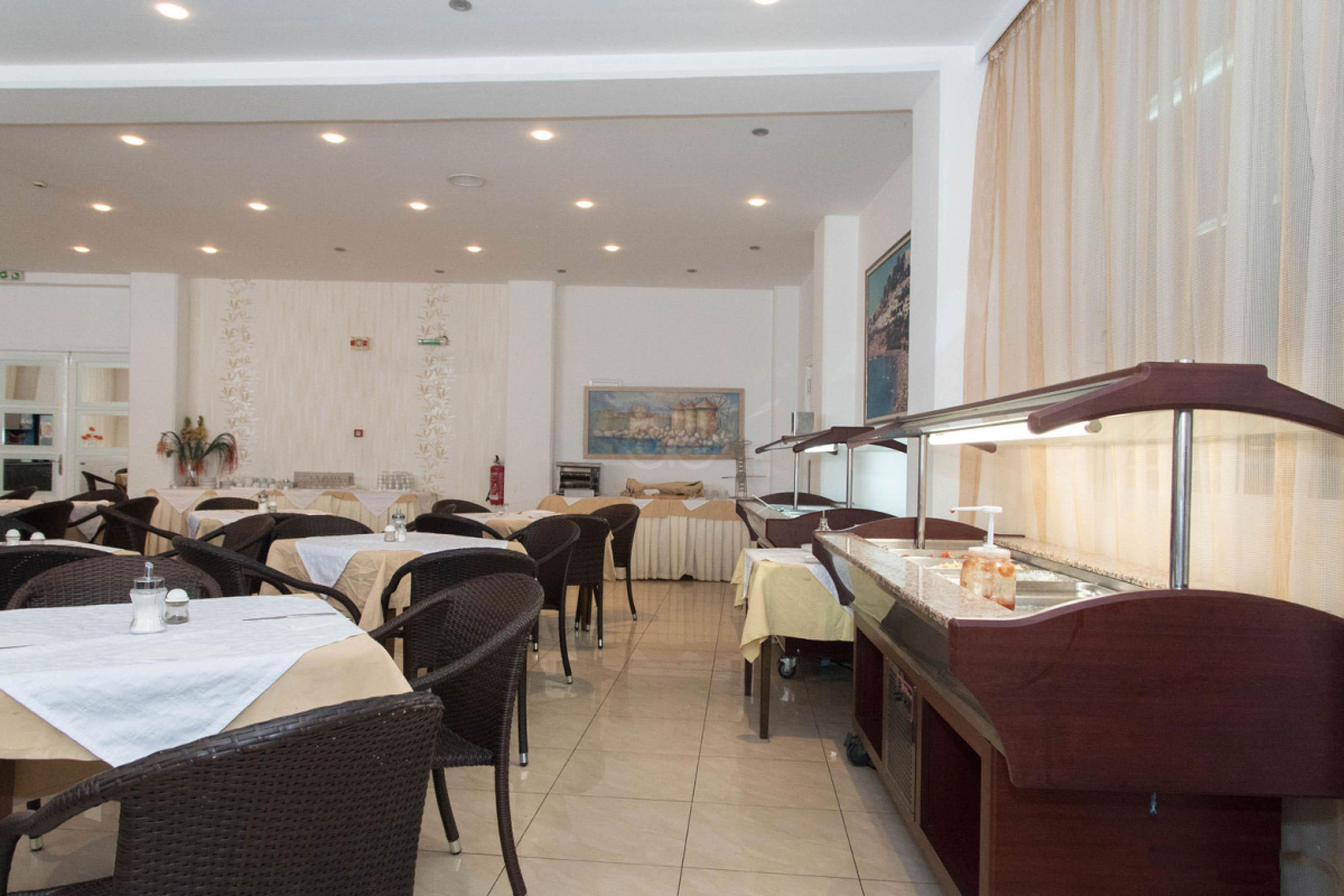 Thalia Hotell 2*