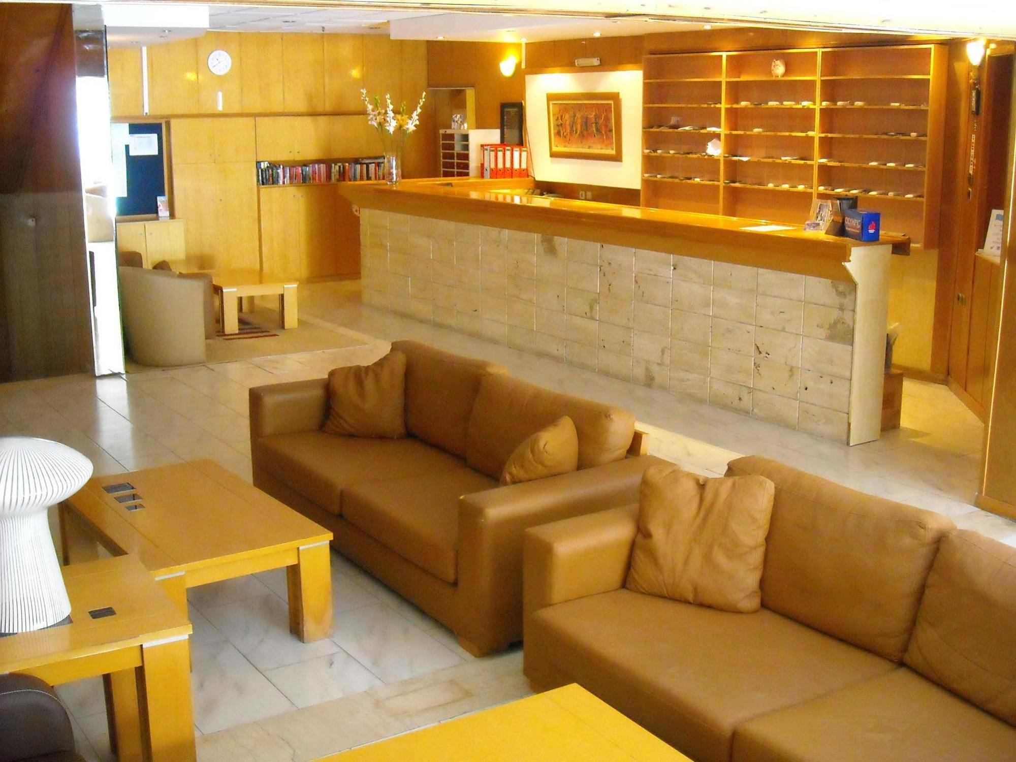 Thalia Hotell 2*