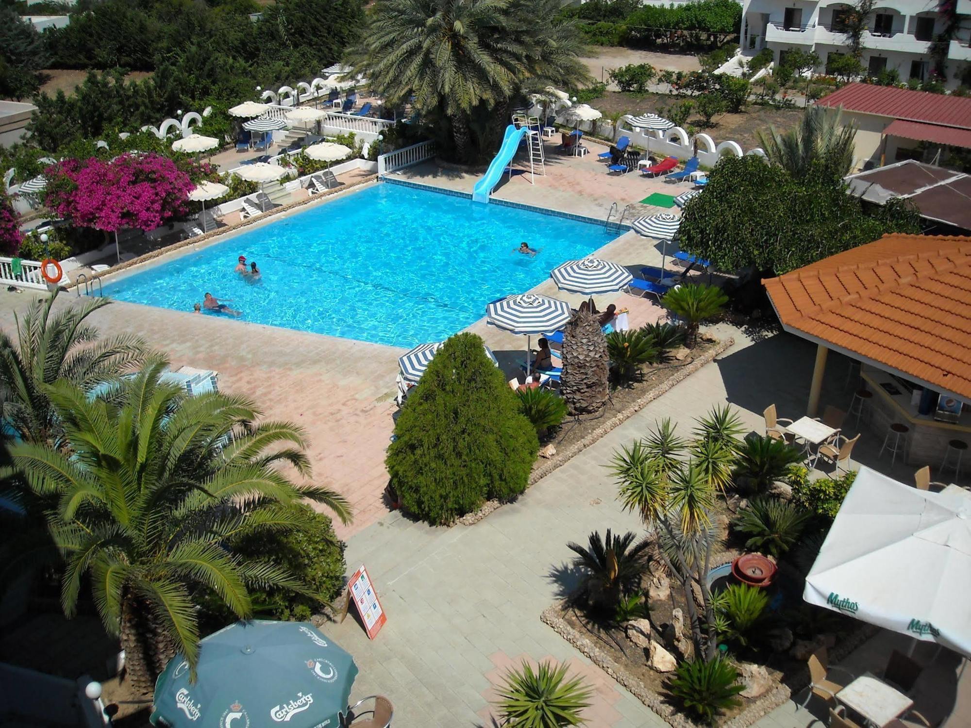 Thalia Hotell Pefki